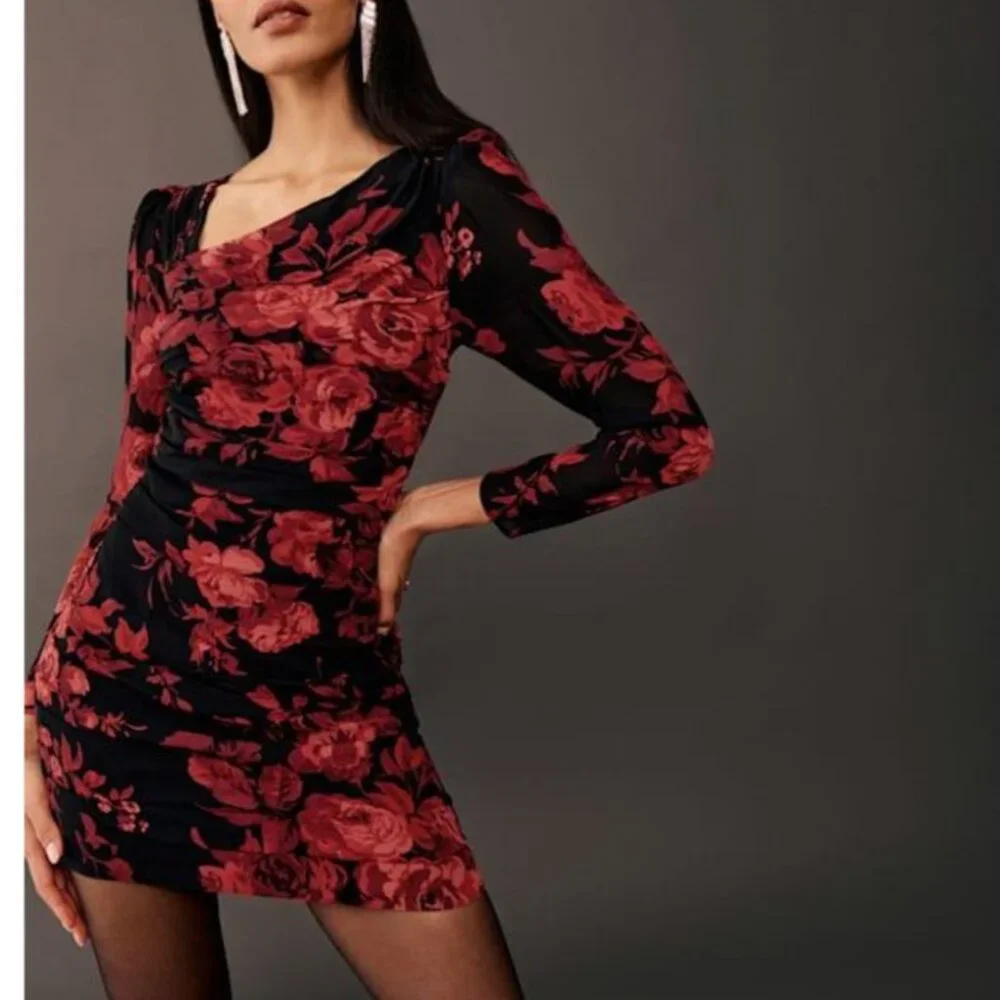 ✨ SALE Reformation Lorene Mini Dress Sz4 Basilica Red Black Floral Long Sleeve